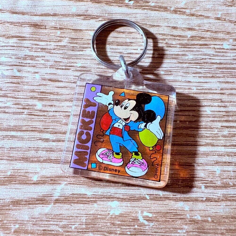 Vintage Walt Disney World Acrylic Mickey Mouse Key Chain